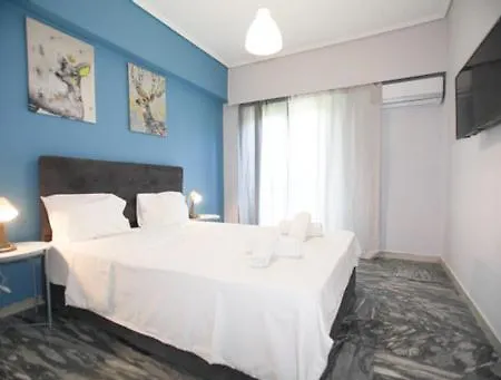 Themis 4 * Athens